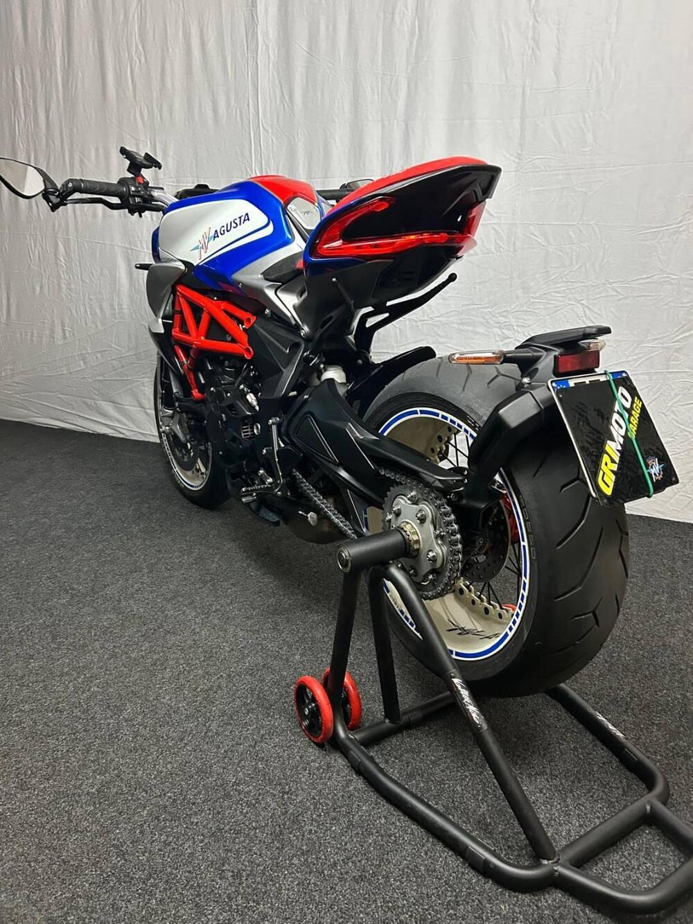 MV Agusta Dragster 800 RR America (2019) (3)