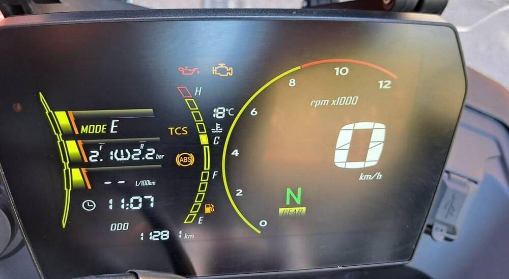 Voge Valico 625DSX (2025 - 26) (2)