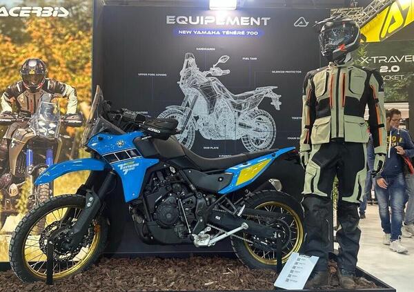 Acerbis ad EICMA 2025: arrivano un nuovo completo adventure e un nuovo casco da cross [VIDEO]