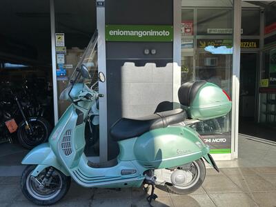 Vespa Granturismo 200 L usata