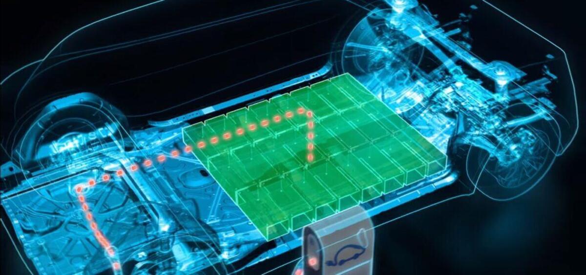 Stellantis cambia rotta sull’elettrico: stop a tre maxi accordi per le batterie