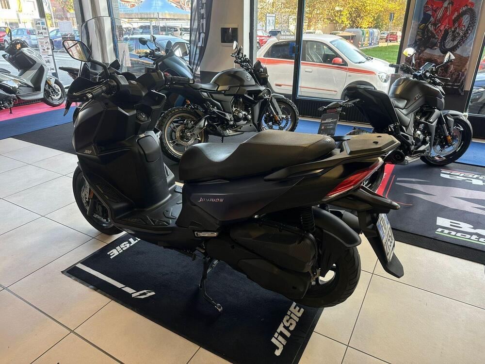 Sym Joyride 300 (2022 - 24) (5)