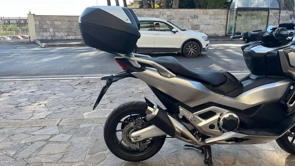 Honda Forza 750 DCT (2021 - 24) (3)