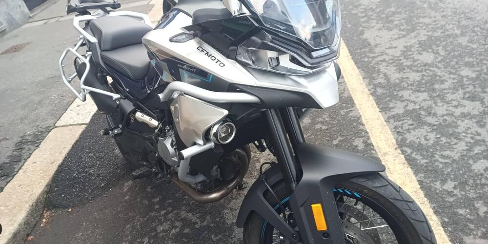 CFMOTO 800MT Touring (2022 - 26) (3)