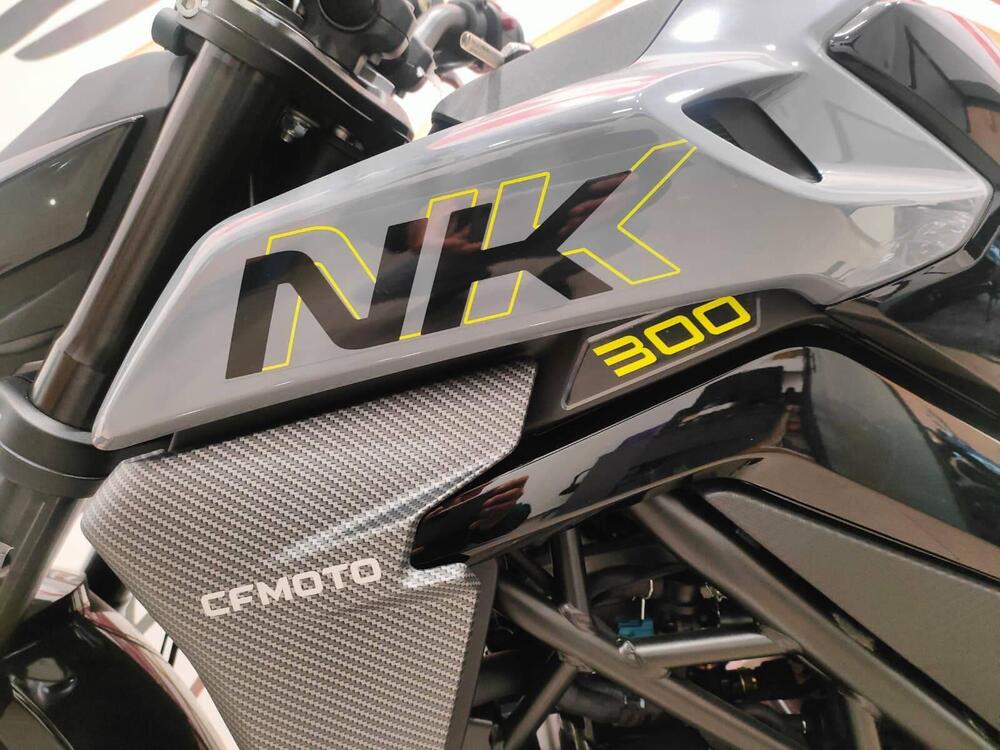 CFMOTO 300NK (2021 - 26) (4)