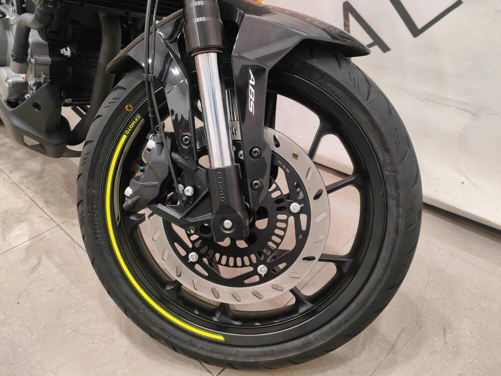 CFMOTO 300NK (2021 - 26) (6)