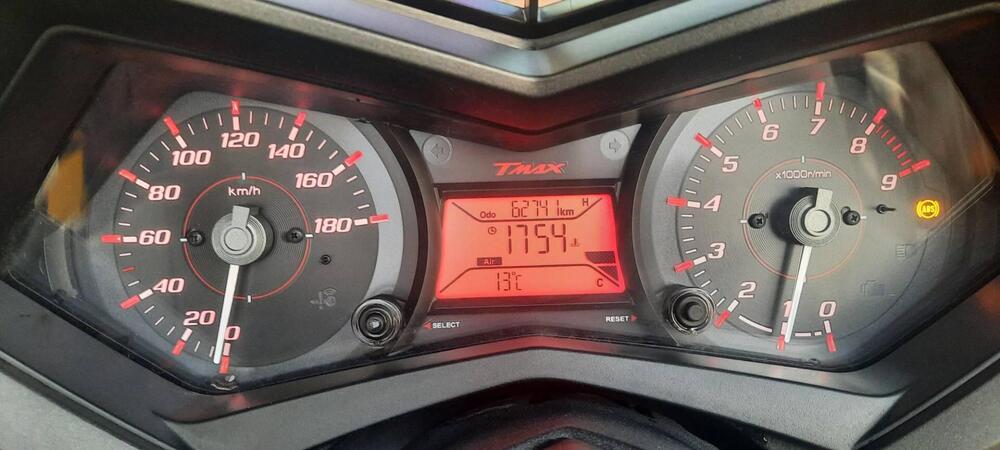 Yamaha T-Max 530 ABS (2015 - 17) (13)