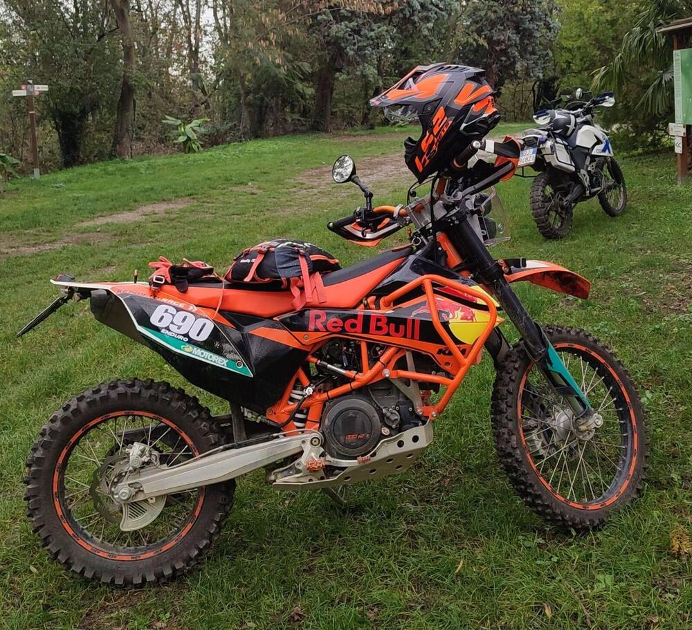 KTM 690 Enduro R (2012 - 17) (7)