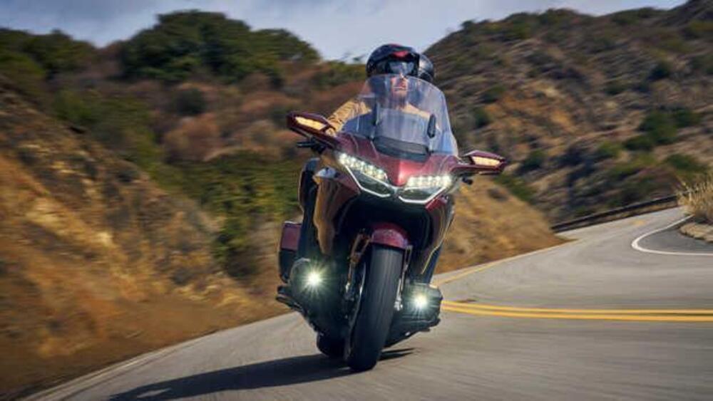 Honda GL 1800 Gold Wing Tour (2025 - 26) (3)