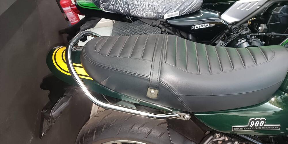 Kawasaki Z 900 RS (2022 - 25) (3)