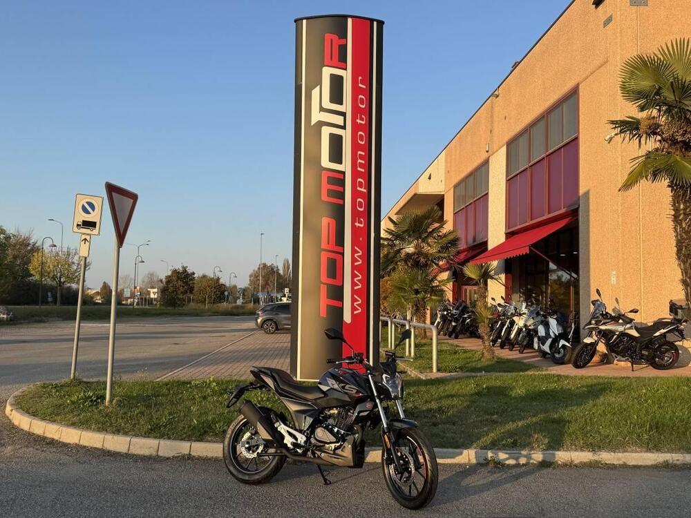 Keeway Motor RKS 125 (2025 - 26) (4)