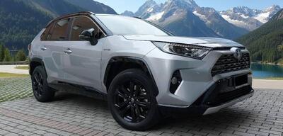 Toyota Rav4 HV (222CV) E-CVT AWD-i Style del 2019 usata a Ferrara