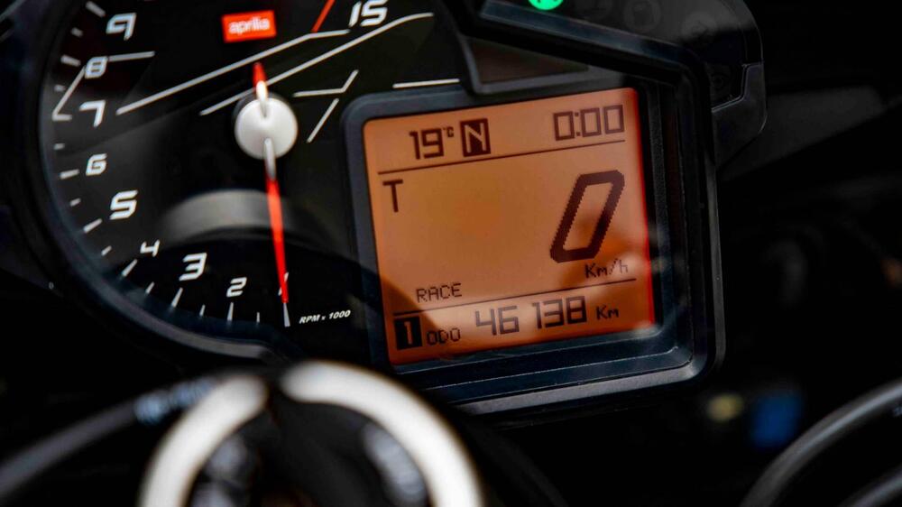 Aprilia RSV4 R (2009 - 12) (20)