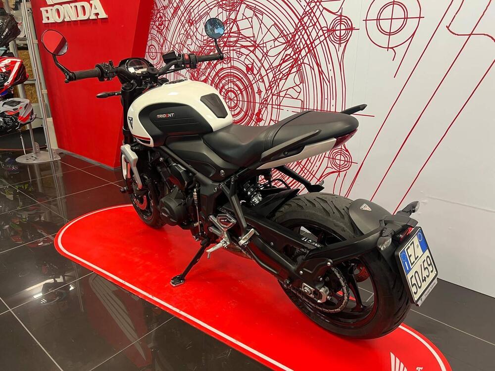Triumph Trident 660 (2021 - 24) (3)