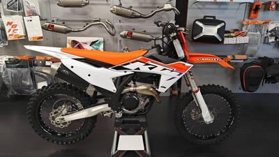 KTM 250 SX-F (2023) nuova
