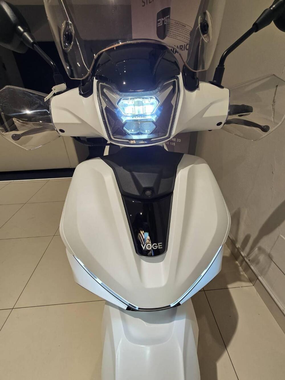 Voge Sfida SR16 200 (2025 - 26) (5)