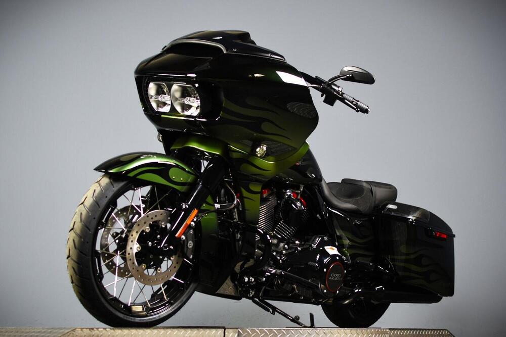 Harley-Davidson Road Glide (2022) (11)