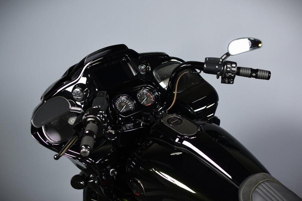 Harley-Davidson Road Glide (2022) (12)