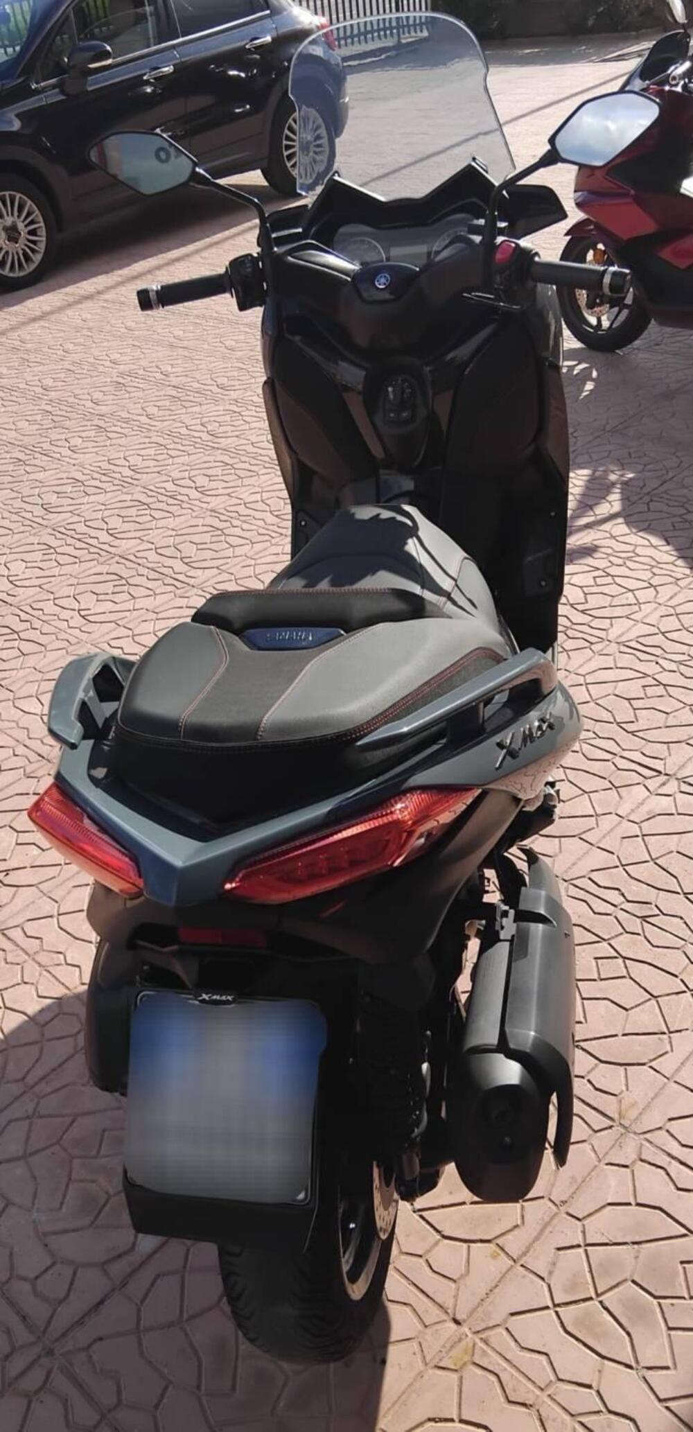Yamaha X-Max 300 Tech Max (2021 - 24) (4)