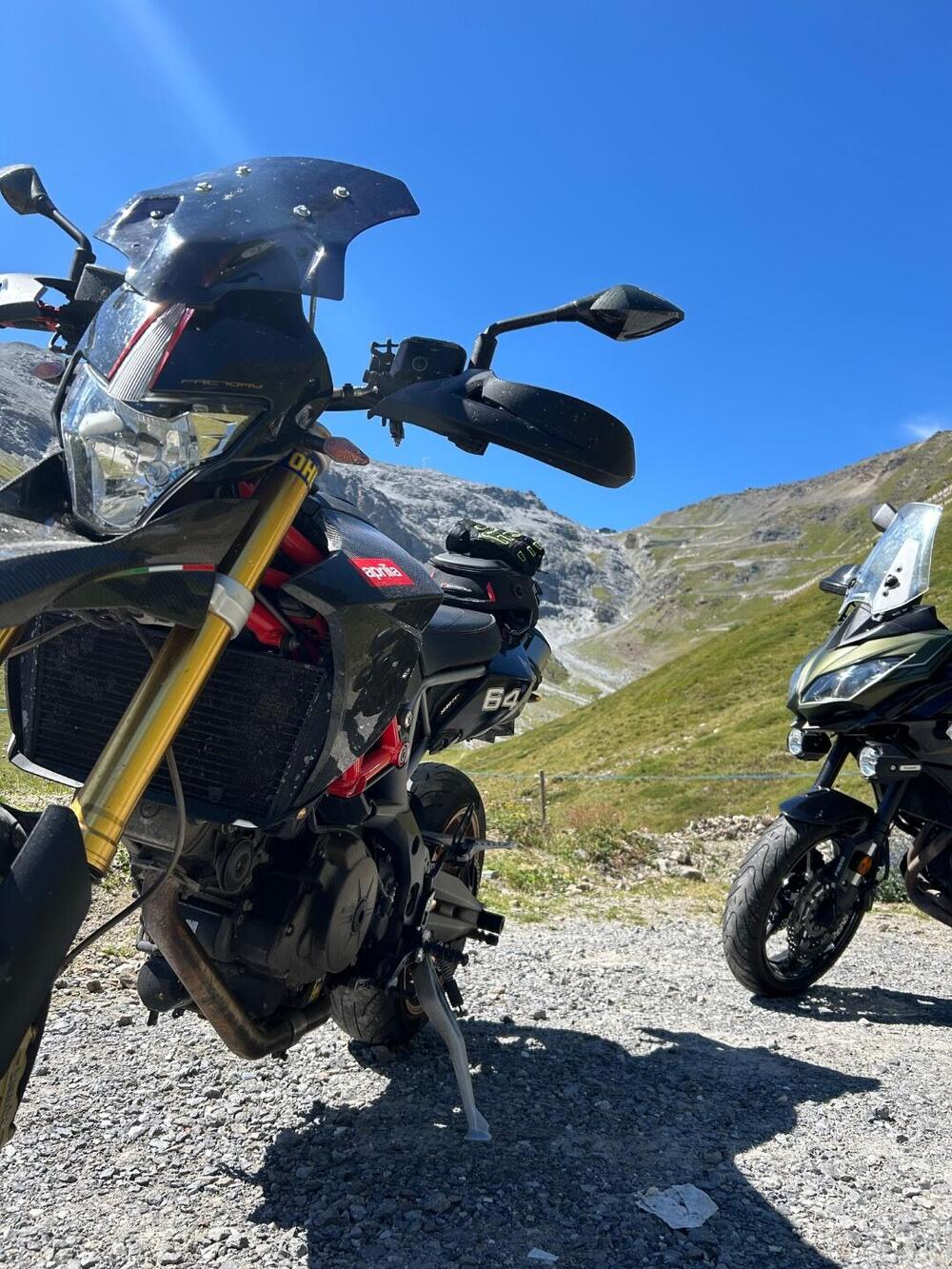 Aprilia Dorsoduro 750 Factory (2010 - 13) (7)