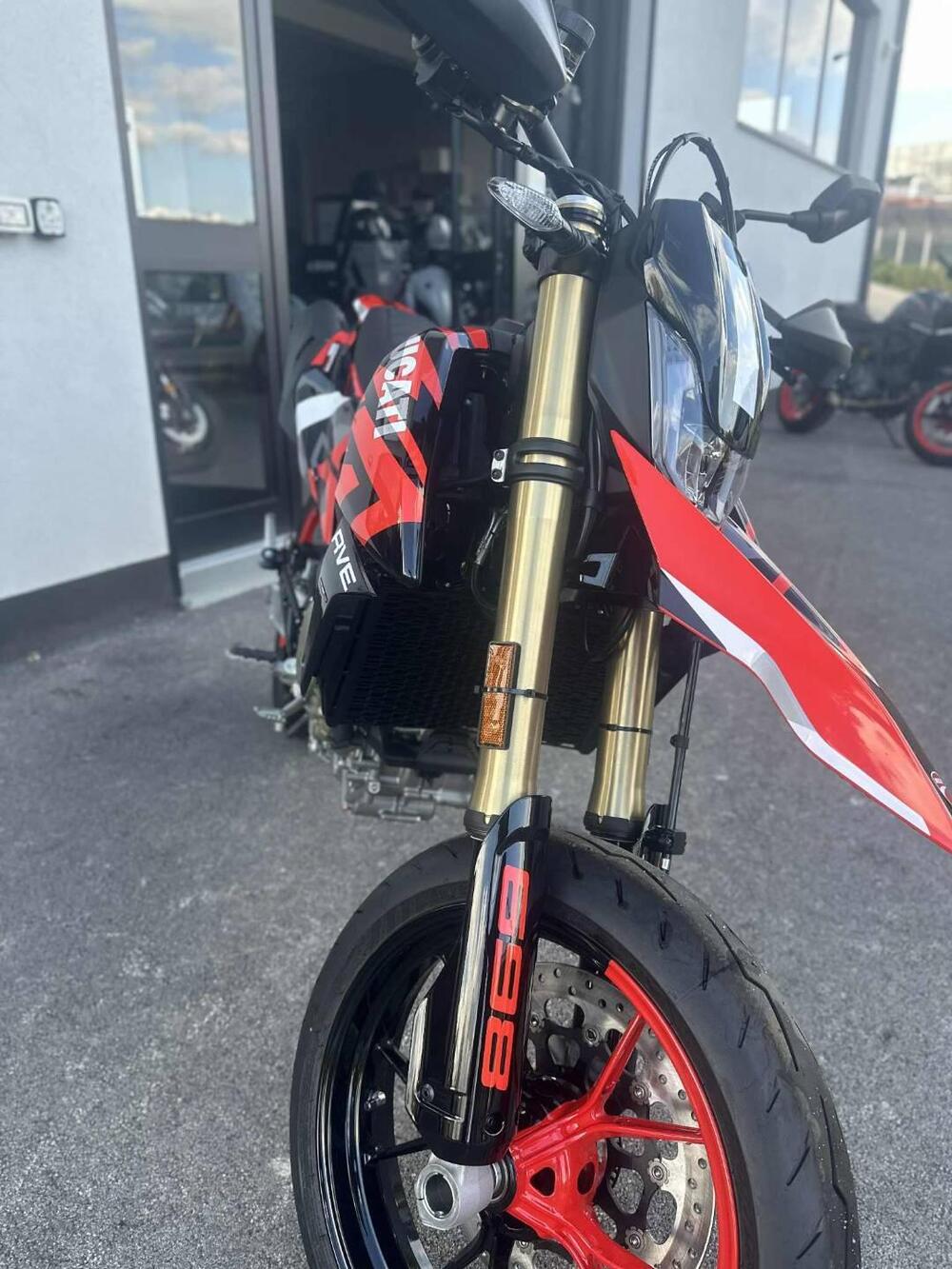 Ducati Hypermotard 698 Mono RVE (2024 - 26) (9)