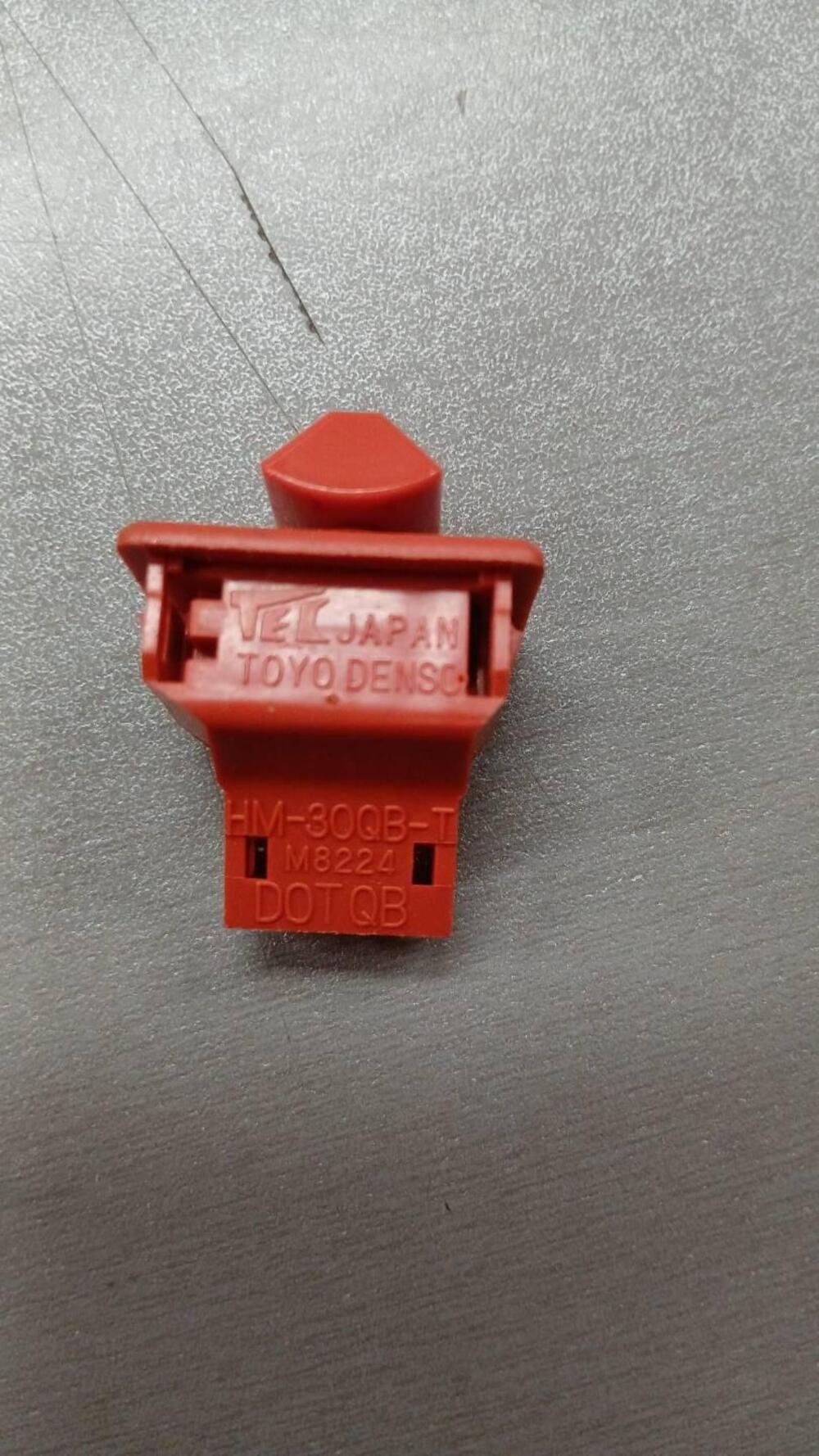 35200GS7003 Interruttore frecce WALLARO 50 Honda (2)