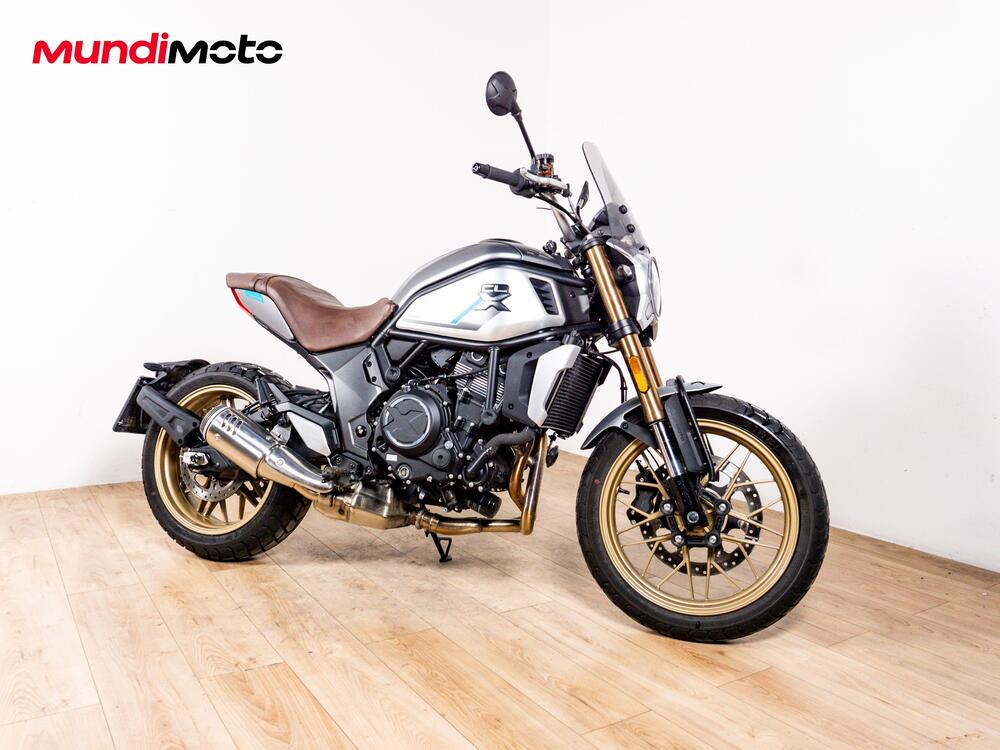 CFMOTO 700CL-X Sport (2022 - 26) (2)