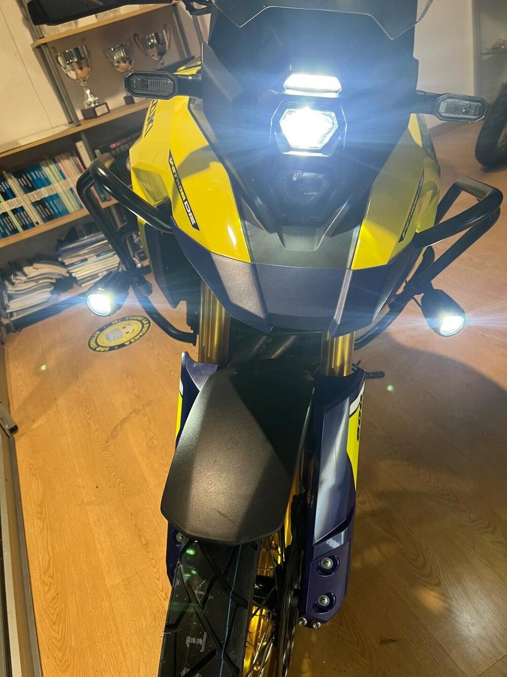 Suzuki V-Strom 800DE (2023 - 24) (3)