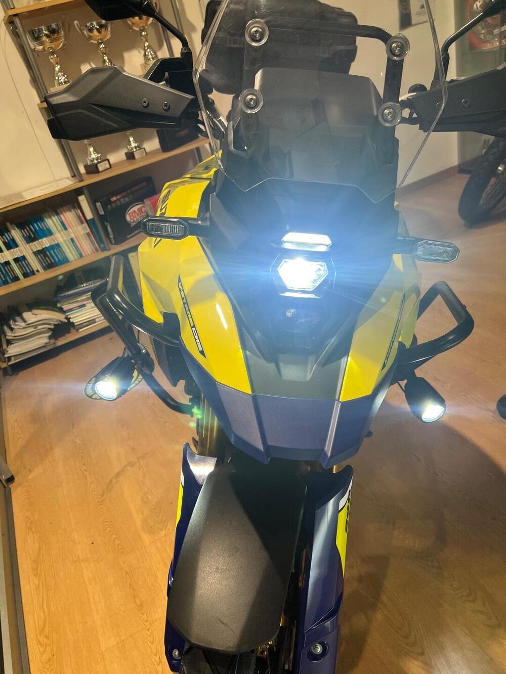 Suzuki V-Strom 800DE (2023 - 24) (5)