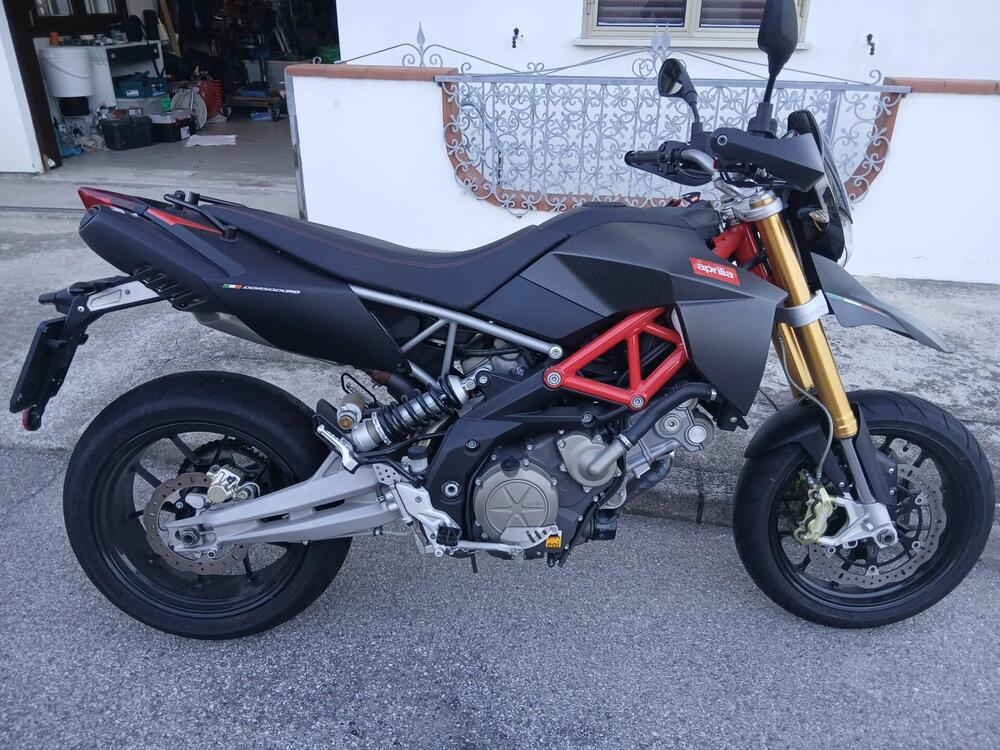 Aprilia Dorsoduro 750 Factory (2010 - 13) (2)