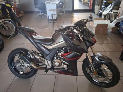 Zontes ZT125-U (2020 - 25) usata