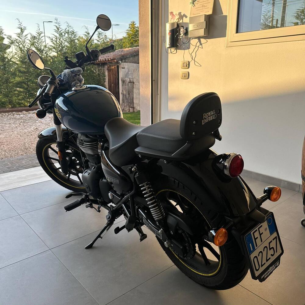 Royal Enfield Meteor 350 (2021 - 26) (14)