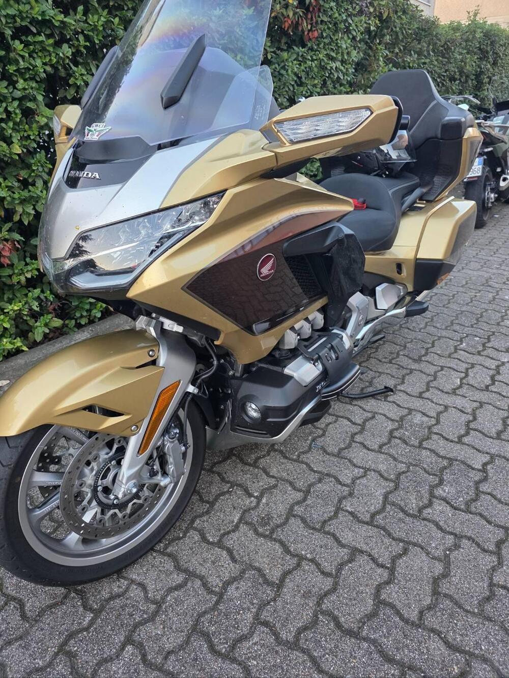 Honda GL 1800 Gold Wing Tour 50° Anniversario (2025) (8)