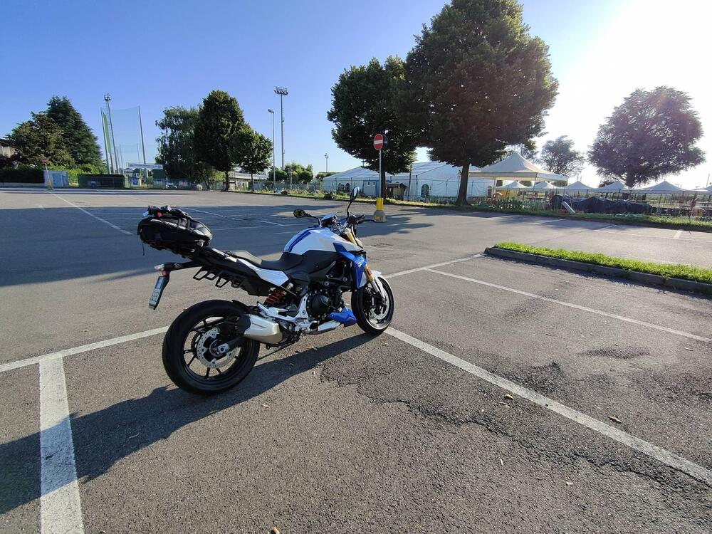 Bmw F 900 R (2021 - 24) (2)