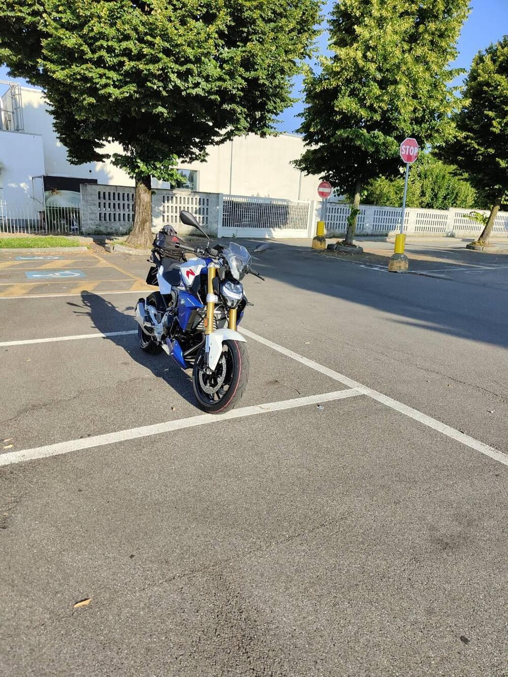 Bmw F 900 R (2021 - 24) (6)