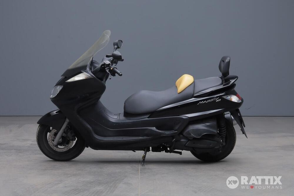 Yamaha Majesty 400 (2004 - 08) (3)