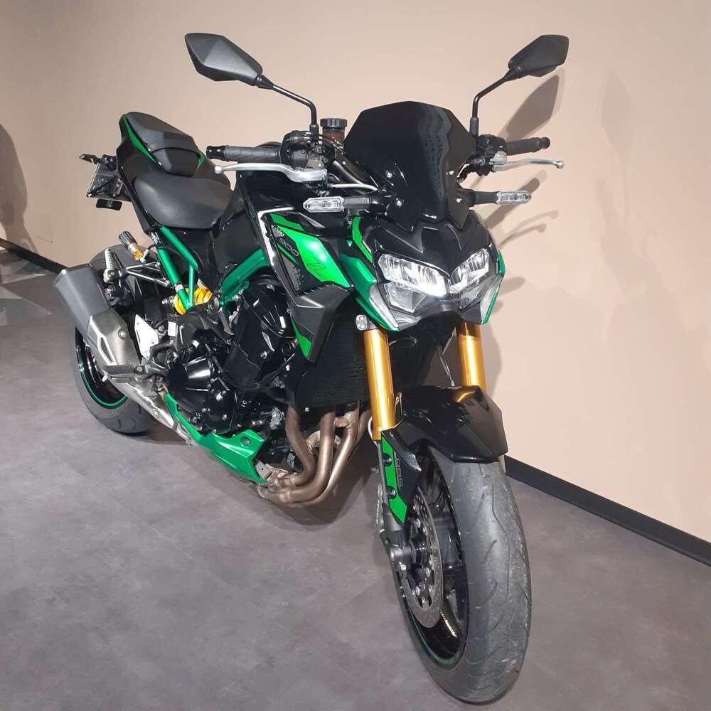 Kawasaki Z 900 SE (2022 - 24) (2)