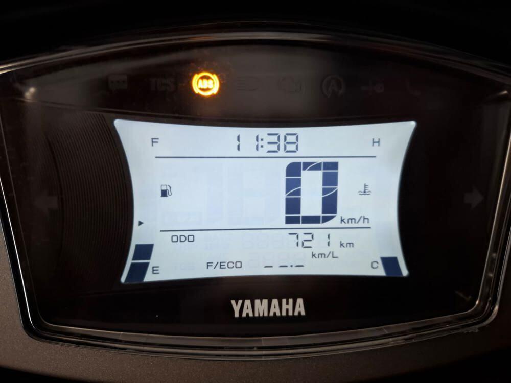 Yamaha N-Max 155 (2022 - 25) (7)