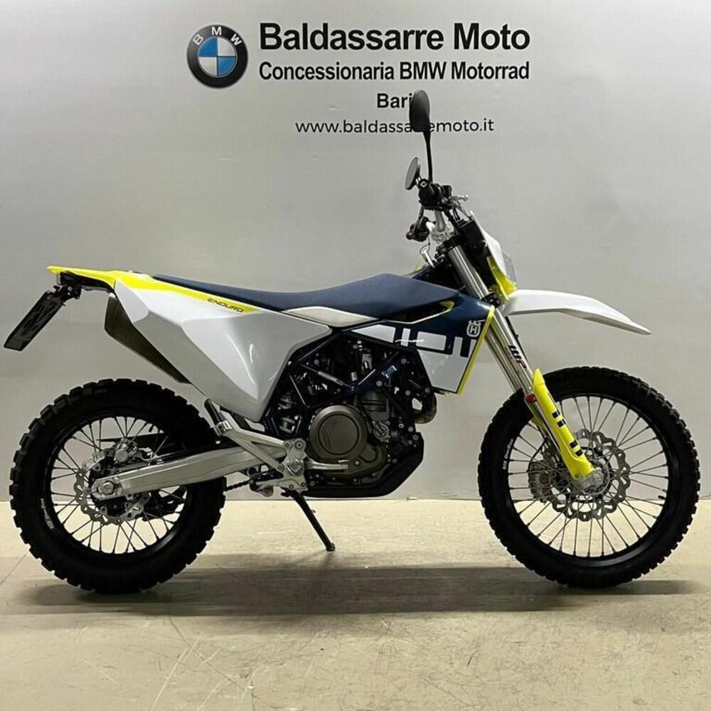 Husqvarna 701 Enduro (2022) (4)