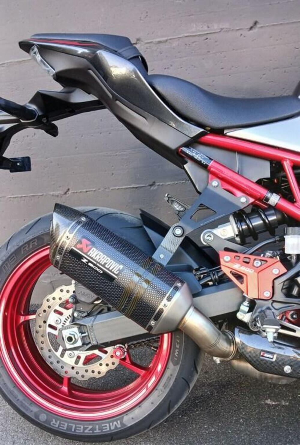 Kawasaki Z 900 SE (2022 - 24) (6)