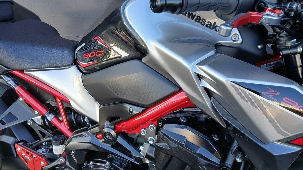 Kawasaki Z 900 SE (2022 - 24) (7)