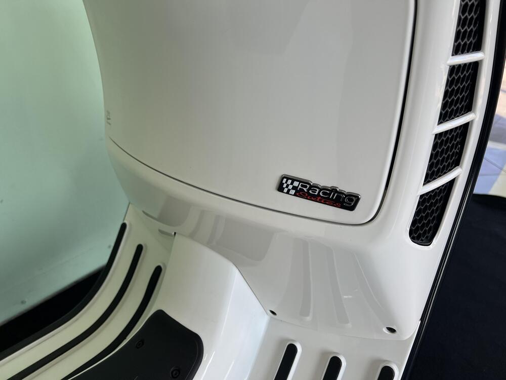 Vespa GTS 300 Super Racing Sixties Hpe (2021 - 22) (12)