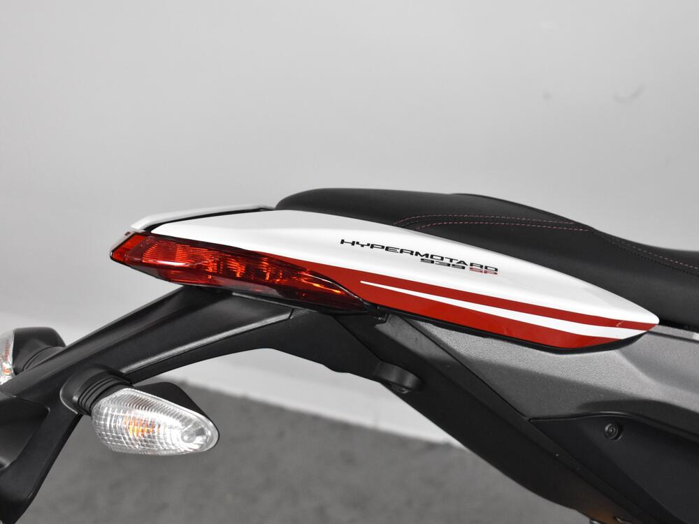 Ducati Hypermotard 939 SP (2016 - 18) (8)