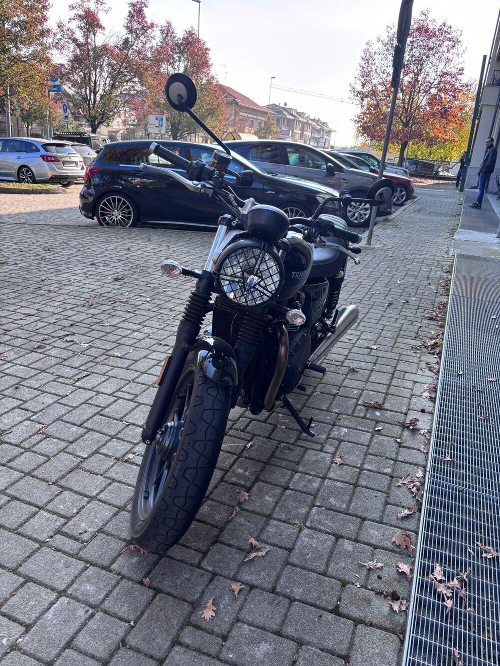 Triumph Street Twin 900 (2017 - 18) (3)