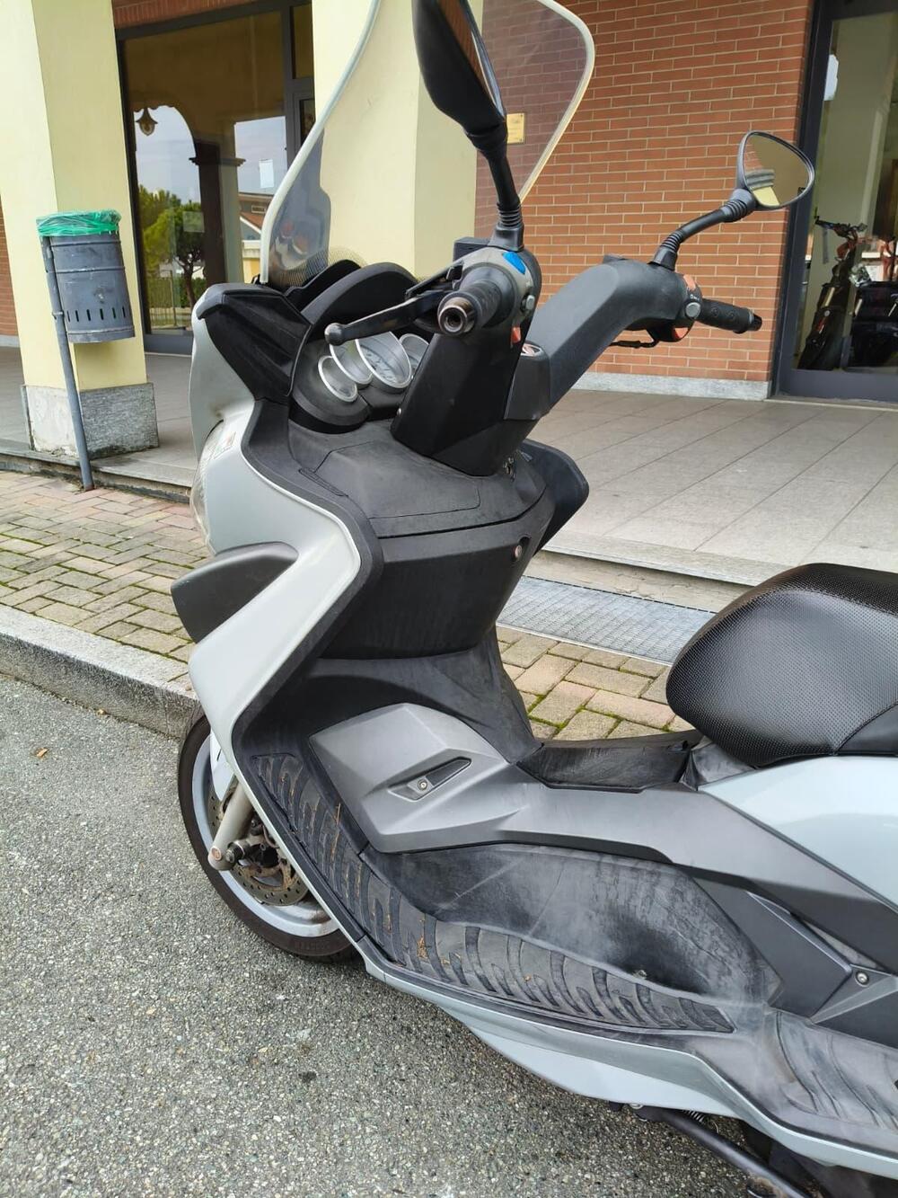 Malaguti Madison 250 3 i.e. (3)