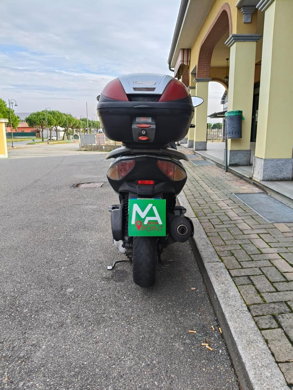 Malaguti Madison 250 3 i.e. (7)