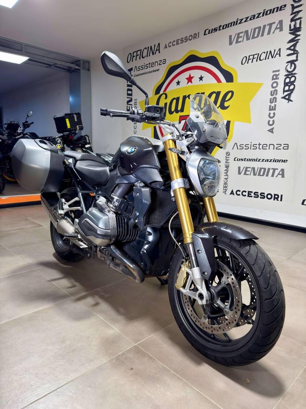 Bmw R 1200 R (2015 - 16) (2)