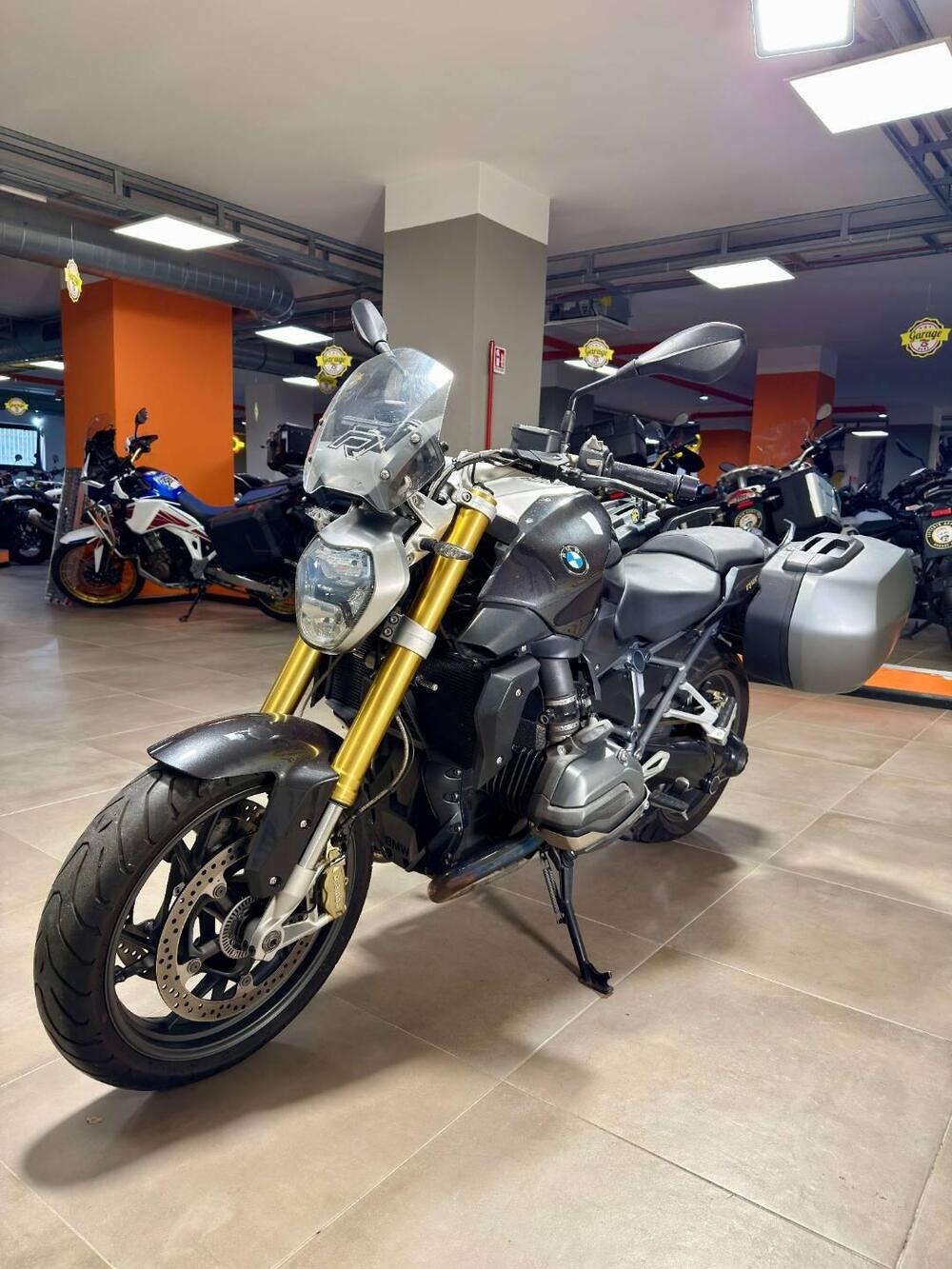 Bmw R 1200 R (2015 - 16) (3)