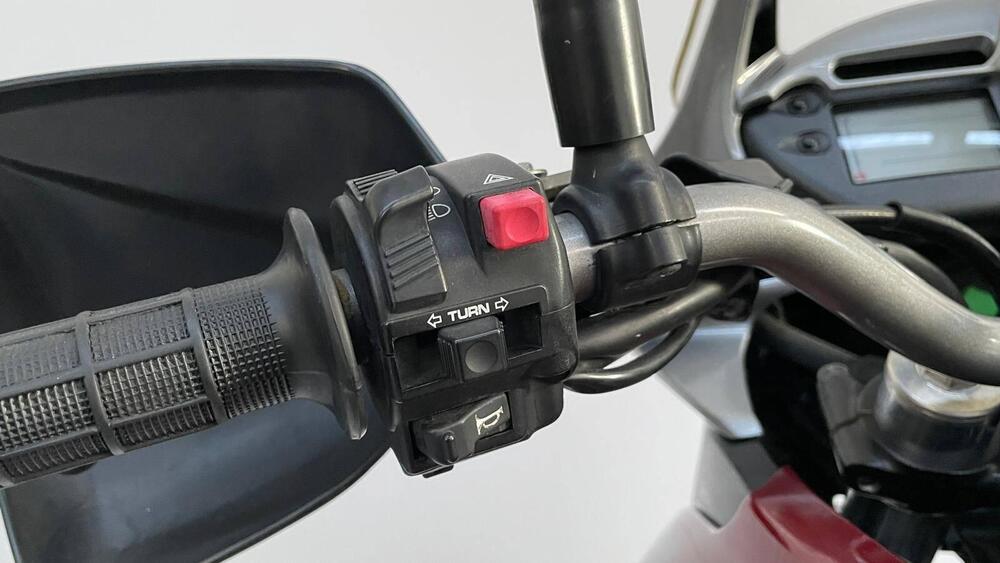 Honda Transalp XL 700 V (2007 - 2013) (11)