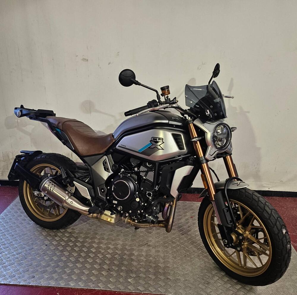 CFMOTO 700CL-X Heritage (2021 - 26)